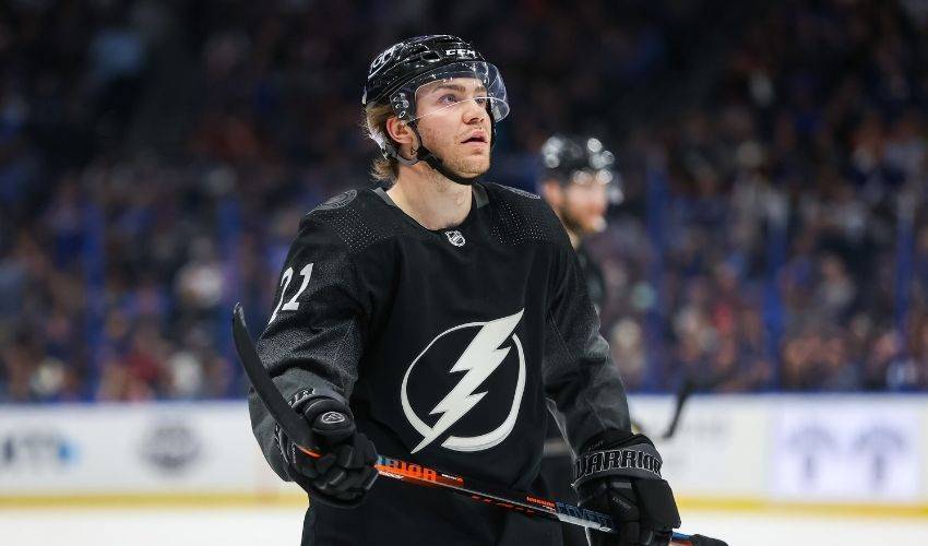 Lightning's Point out indefinitely with upper-body injury