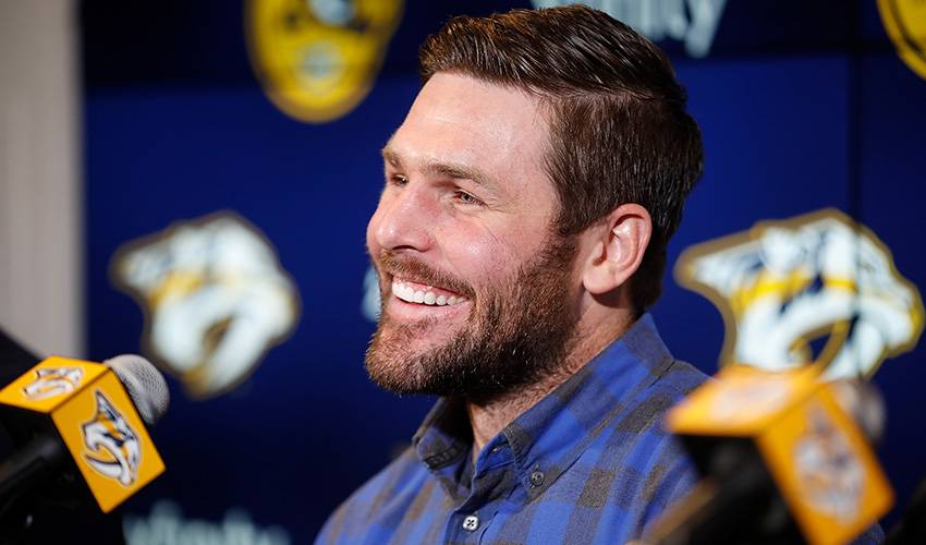 Forward Mike Fisher signs 1-year deal to return to Predators