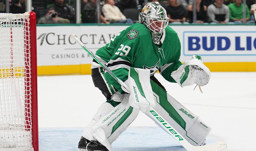 Dallas Stars sign goalie Jake Oettinger to an 8-year, $66 million extension