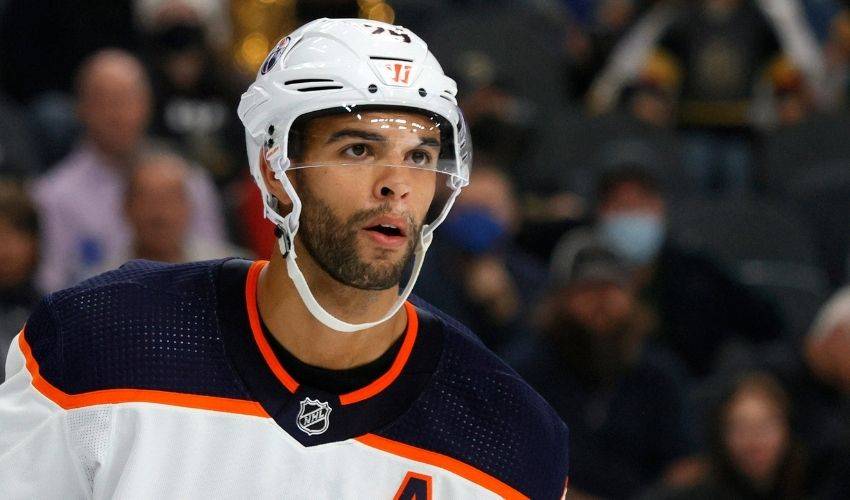 Darnell Nurse founds scholarship for deserving students