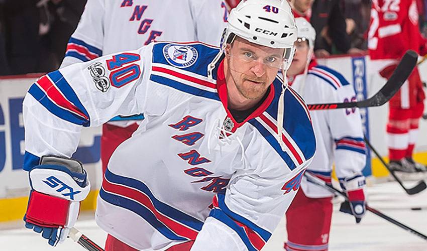 Grabner likes his change of scenery with the Rangers