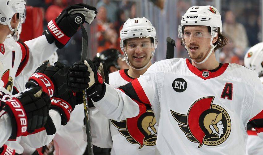 Download Ottawa Senators Jersey Thomas Chabot Wallpaper