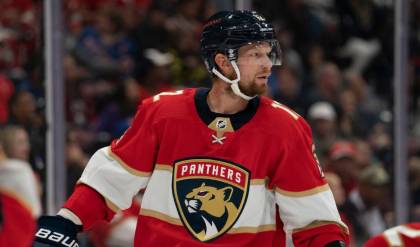 Panthers' Aleksander Barkov agrees to 8-year, $80M deal