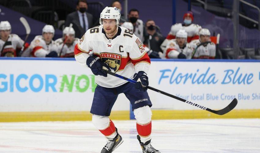 Panthers' Barkov wins Selke Trophy as best defensive forward