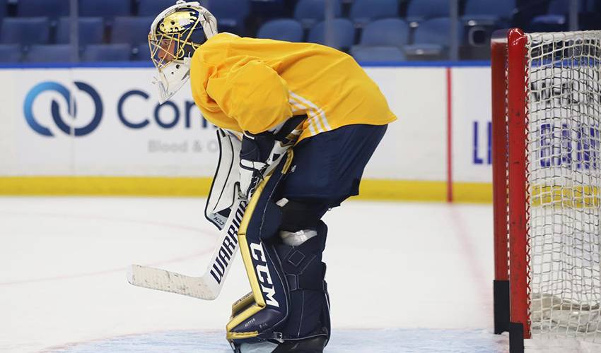 Hutton sets gold standard with new mask