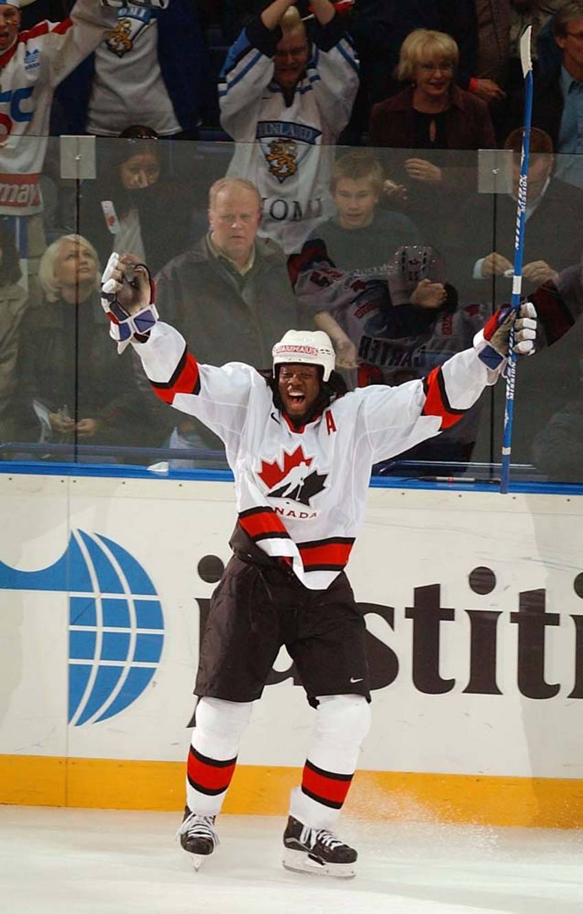 Anson Carter on X: @Tessab25 and I are having fun enjoying this  @HockeyCanada lead vs the Switz on @NBCSports meanwhile @ErikaLawler2 is  busy working away #WinterOlympics2018  / X