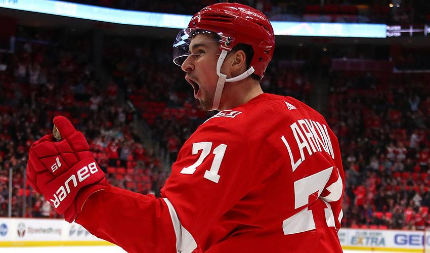Red Wings re-sign Dylan Larkin to $30.5 million, 5-year deal