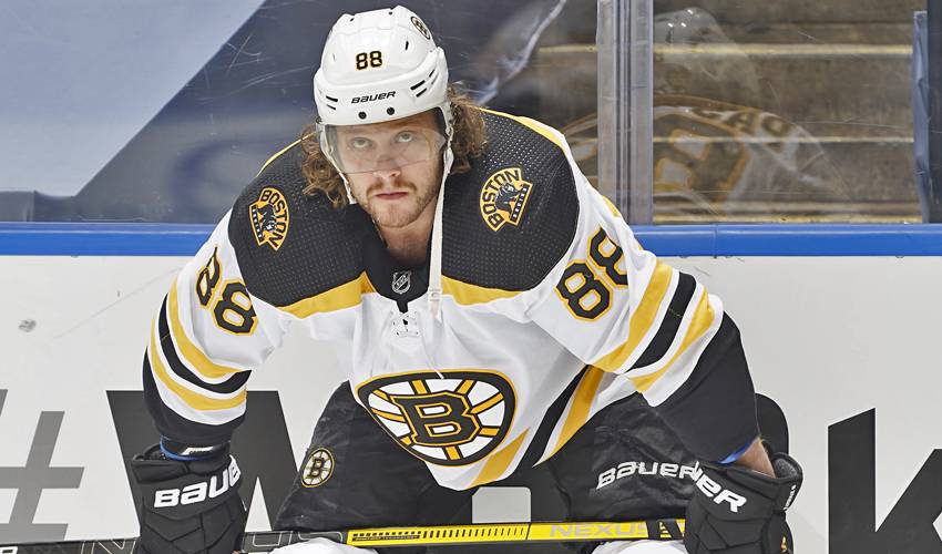 NHL - Describe this David Pastrnak outfit in one word