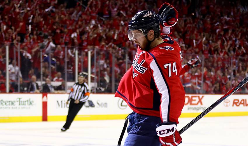 John Carlson thrives in playoff atmosphere