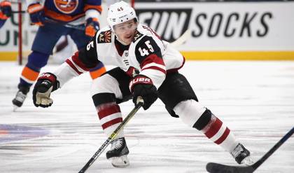 Flyers trade for Cam Talbot, send Anthony Stolarz to Edmonton