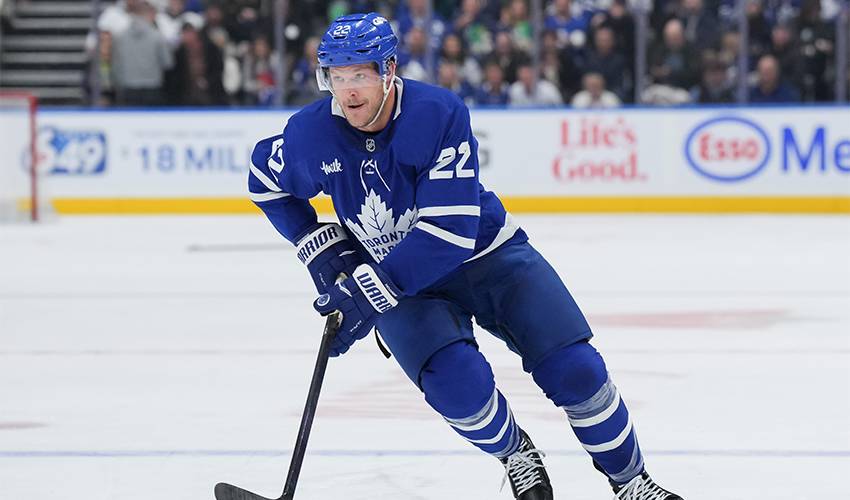 Maple Leafs re-sign defenceman McCabe to five-year contract