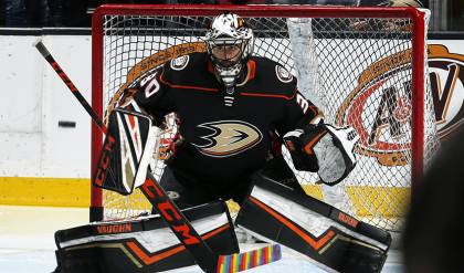 Ryan Miller's time: Ducks goalie to retire at end of season