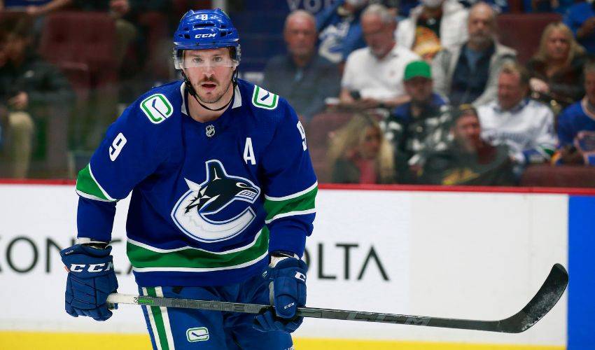 Canucks sign J.T. Miller to 7-year, $56 million contract