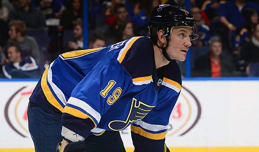 Bouwmeester nears 1000th NHL game mark