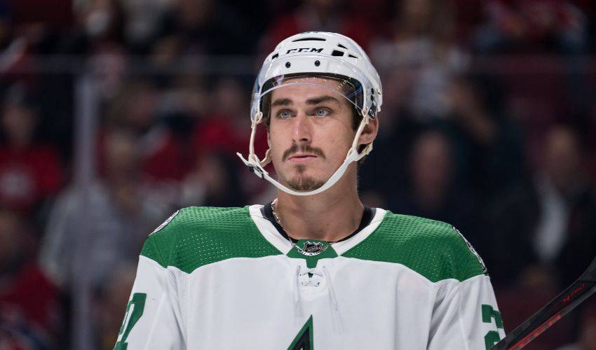 Dallas Stars - Hockey 'fits, but make them #TexasHockey 'fits.