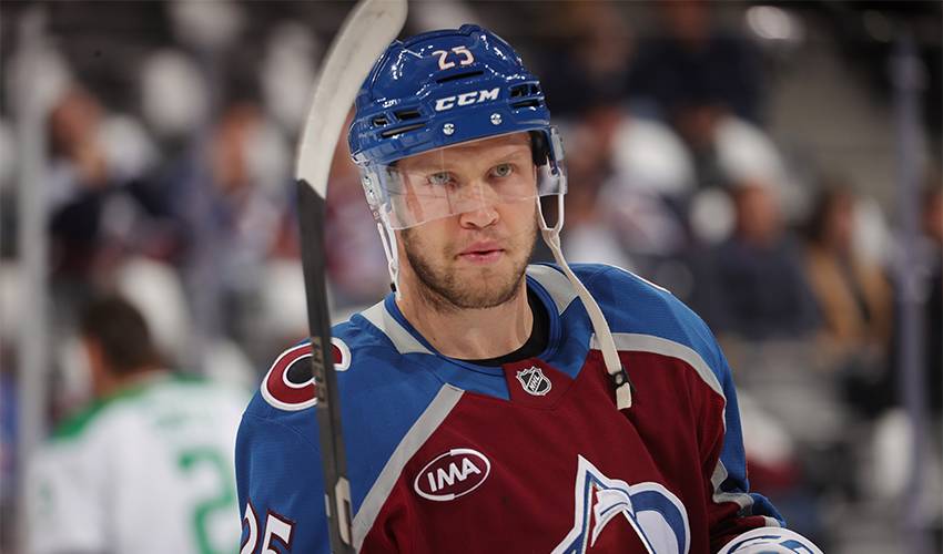 Avalanche forward Logan O’Connor expected to be out at least 5 months after undergoing hip surgery
