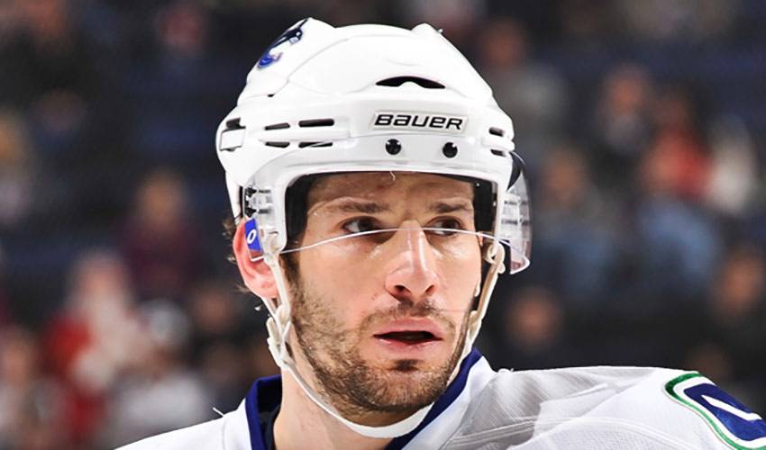 Kesler Lets His Game Do the Talking