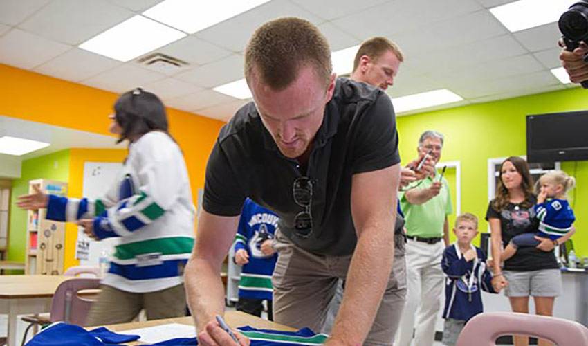 Family Matters For The Sedins