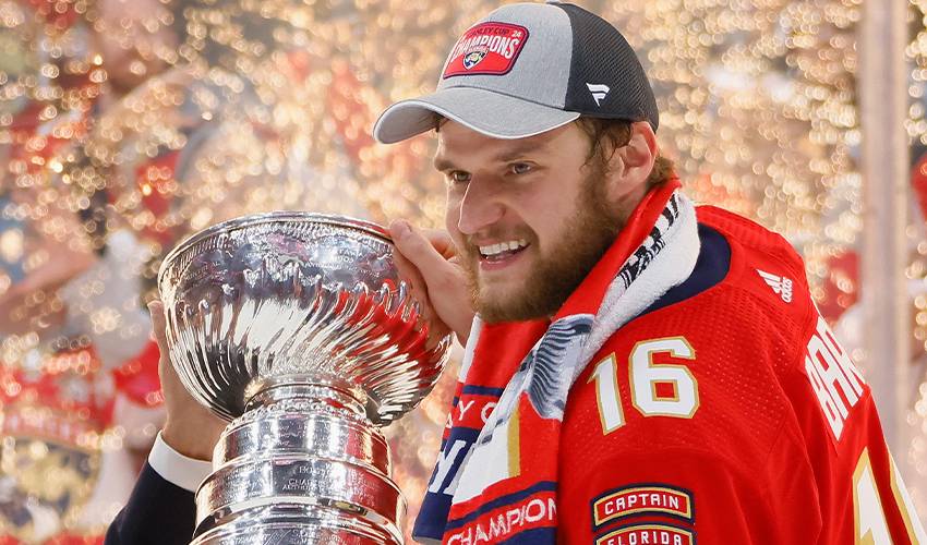 Panthers' Aleksander Barkov becomes the first Stanley Cup-winning captain from Finland | NHLPA.com