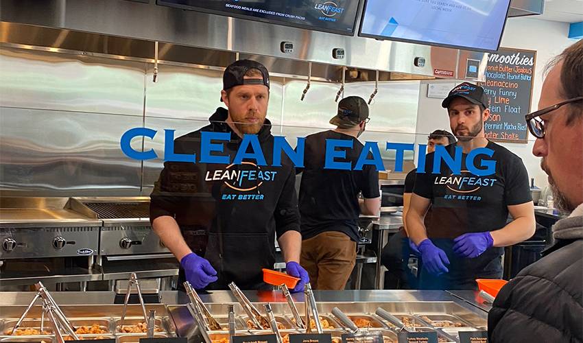 New restaurant in good hands as Pavelski prepares for resumption of play