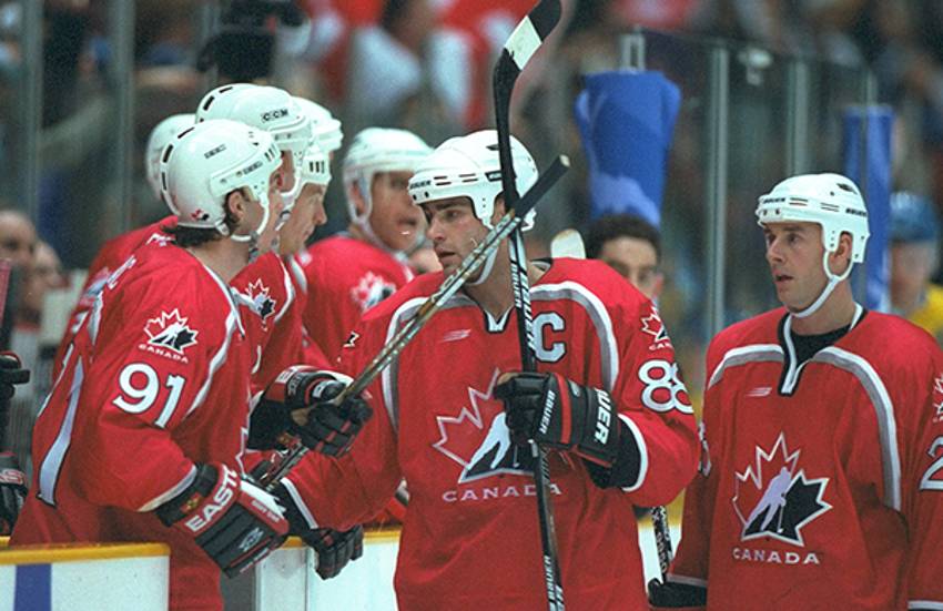 Eric Lindros Looks Back on Hockey Hall of Fame Career