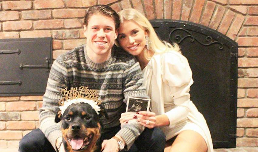 Ex-Isles star Matt Martin is marrying Sydney Esiason, whose dad