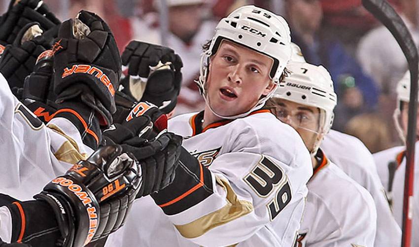 Anaheim Ducks - Go behind-the-scenes with Cam Fowler as he