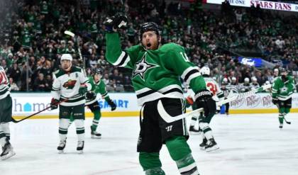 Stars sign Joe Pavelski to one-year extension