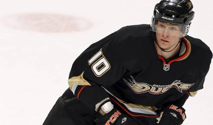 Anaheim Ducks buy out contract of former MVP Corey Perry