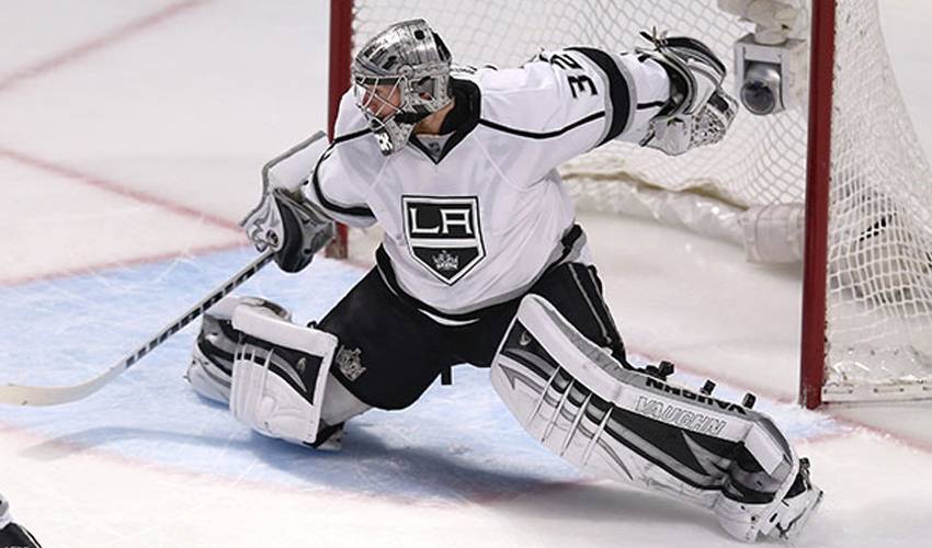 Jonathan Quick Is A Proud Dad