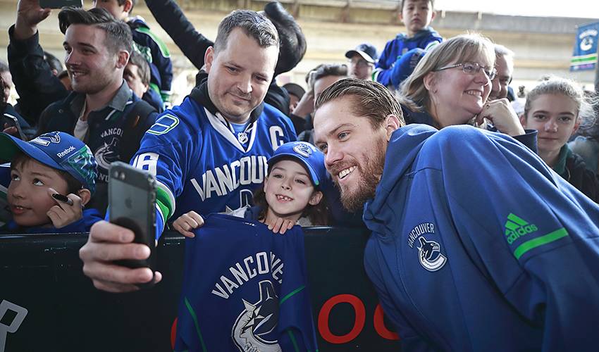 Player Q&A | Jacob Markstrom