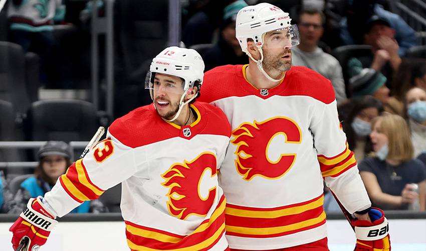 Gudbranson eager to open new chapter in Columbus with teammate Gaudreau