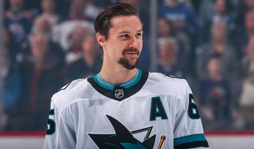 Erik Karlsson aims to become first defenceman since Orr to receive Ted Lindsay Award