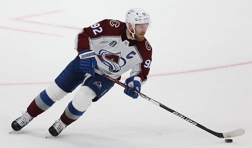 Captain Gabriel Landeskog rejoins the Avalanche after 2-game minor-league rehab assignment