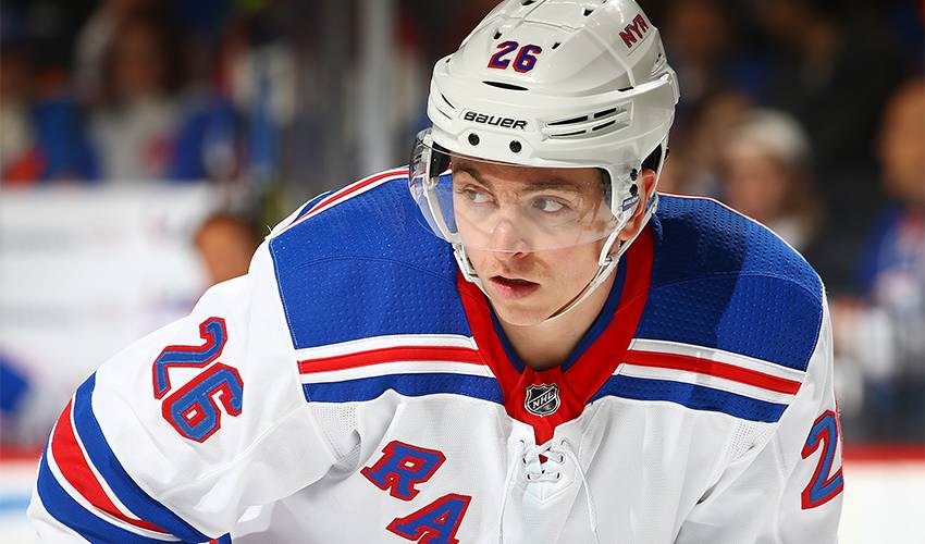 Rangers agree to 2-year deal with Jimmy Vesey