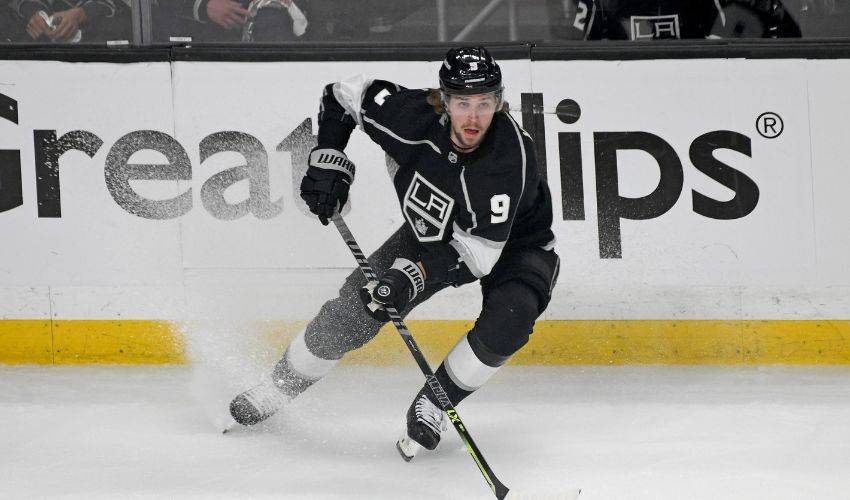 LA Kings sign Adrian Kempe to 4-year, $22 million extension