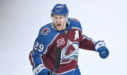 Nathan MacKinnon sidelined about a month with upper-body injury