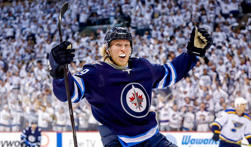 Winnipeg Jets sign Patrik Laine to two-year deal