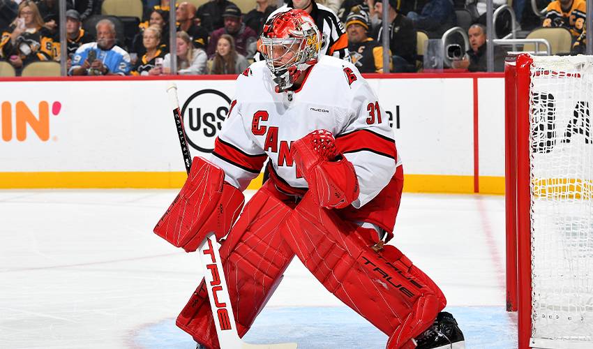 Carolina Hurricanes goaltender Frederik Andersen is set to miss 8-12 weeks with knee surgery