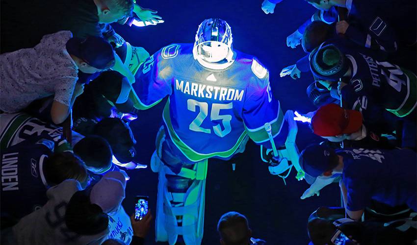 Jacob Markstrom evolving into elite NHL goalie for Vancouver Canucks