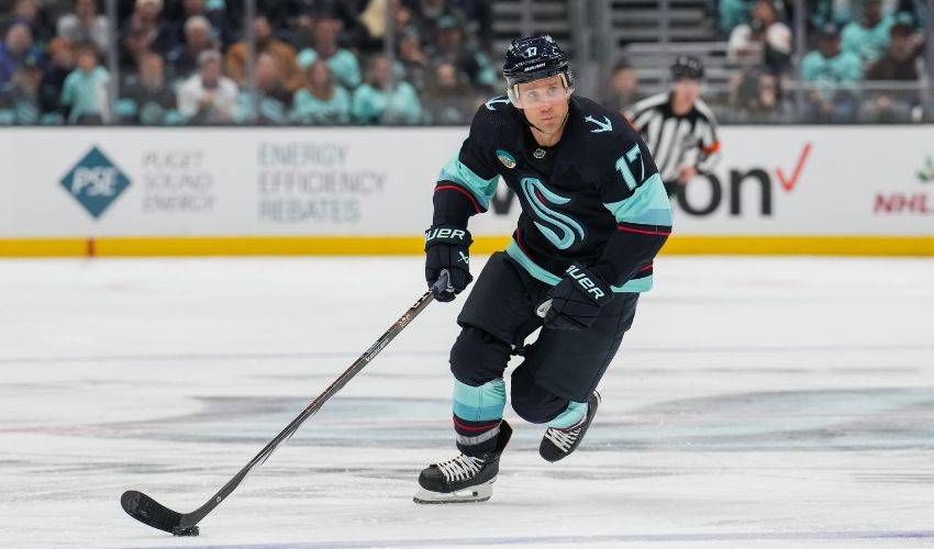 Seattle Kraken to be without forward Jaden Schwartz for six weeks because of upper body injury