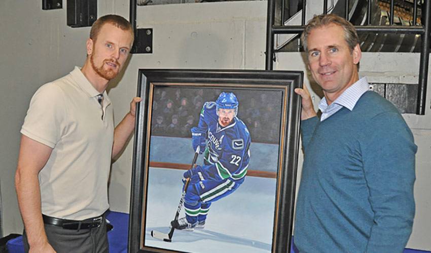 Vancouver Canucks Replica Home Jersey - Henrik Sedin - Youth