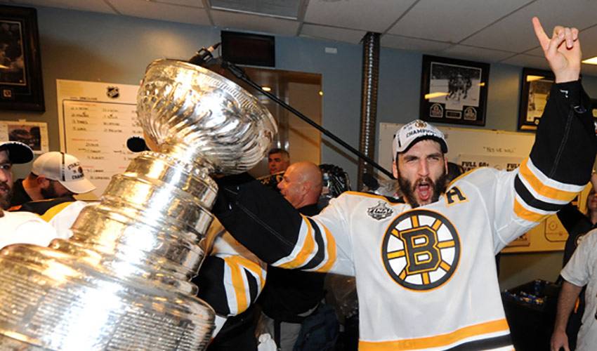 Bruins Claim The Cup!