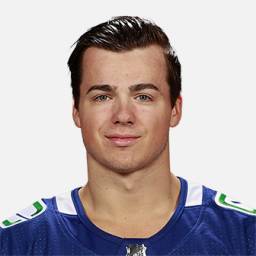 Headshot image of Hunter Brzustewicz
