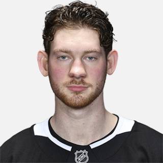 Headshot image of Taylor Ward